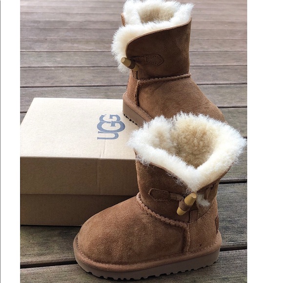 Ugg Australia Chestnut Ebony Toddlers Boots - Picture 2 of 7